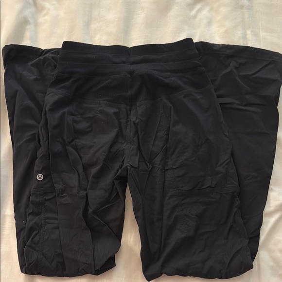 Lululemon Dance Studio Mid-Rise Pants Regular in Black - Picture 3 of 3